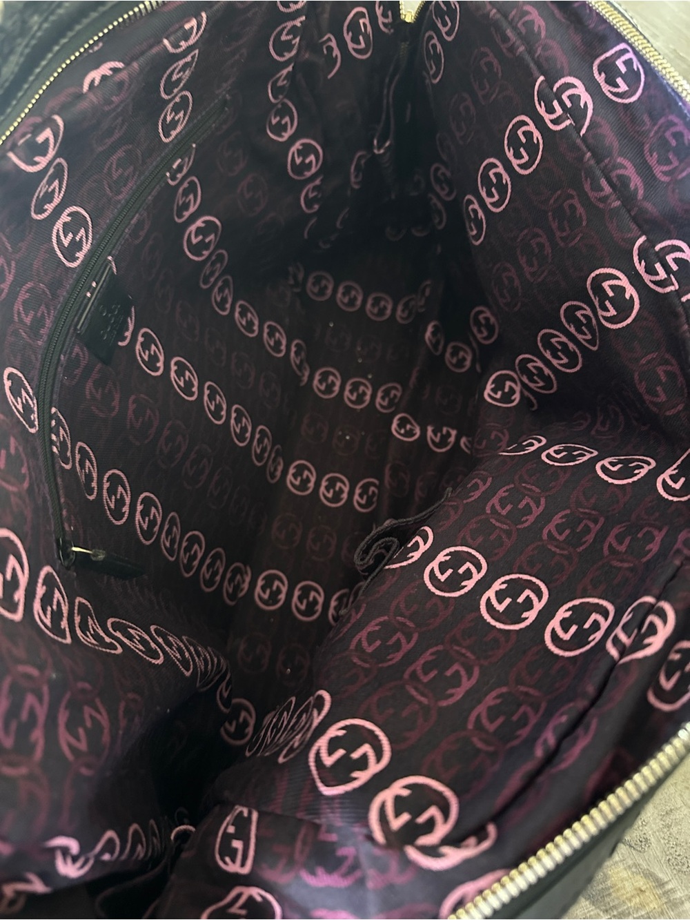 Vintage Gucci Black Python-Embossed Leather Tote with Burgundy Accents - Picture 6 of 8